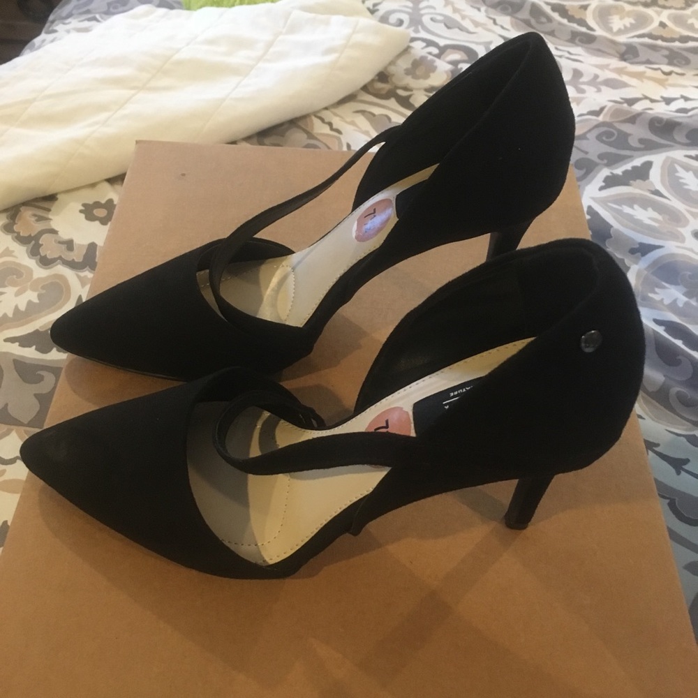COPY - Beautiful pump 7.5. Only used once